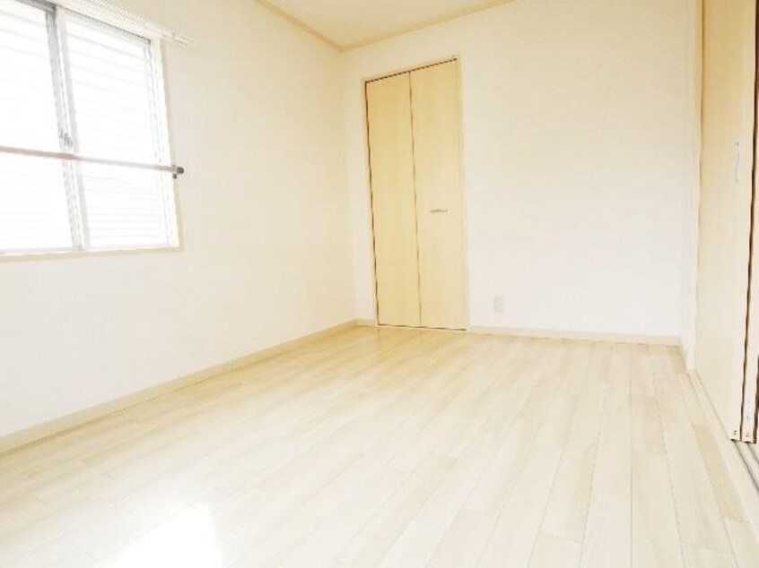  近鉄難波線・奈良線/生駒駅 徒歩11分 2階 築39年