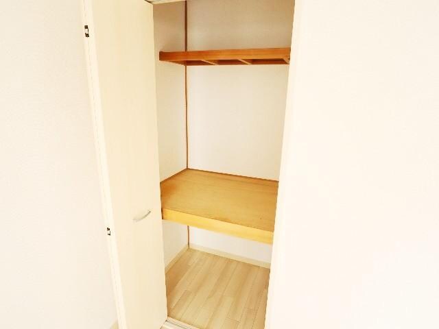  近鉄難波線・奈良線/生駒駅 徒歩11分 2階 築39年