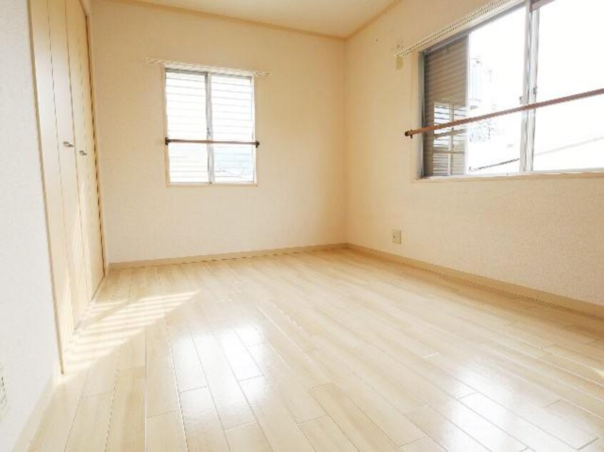  近鉄難波線・奈良線/生駒駅 徒歩11分 2階 築39年