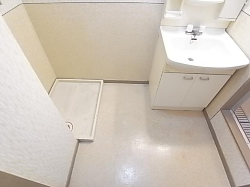  近鉄難波線・奈良線/生駒駅 徒歩9分 2階 築26年