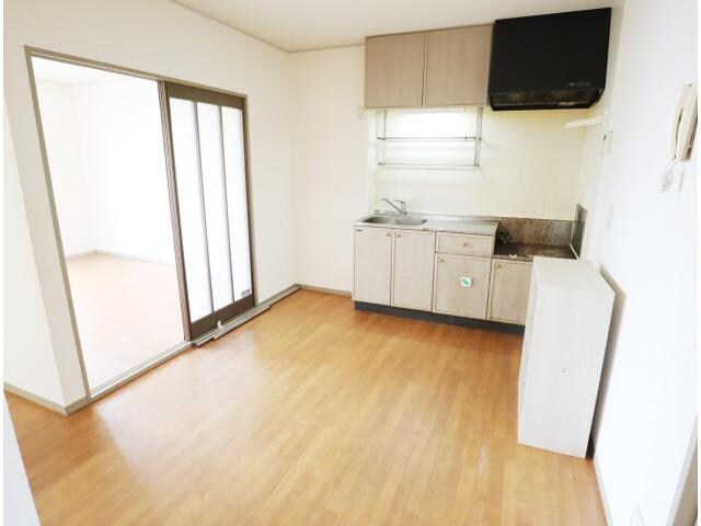  近鉄生駒線/南生駒駅 徒歩8分 2階 築27年