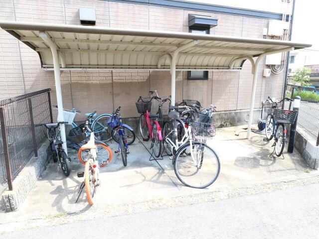  近鉄生駒線/南生駒駅 徒歩8分 2階 築27年