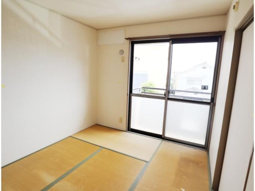  近鉄生駒線/南生駒駅 徒歩8分 2階 築27年