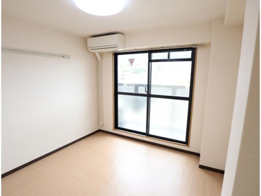  近鉄難波線・奈良線/生駒駅 徒歩4分 3階 築26年