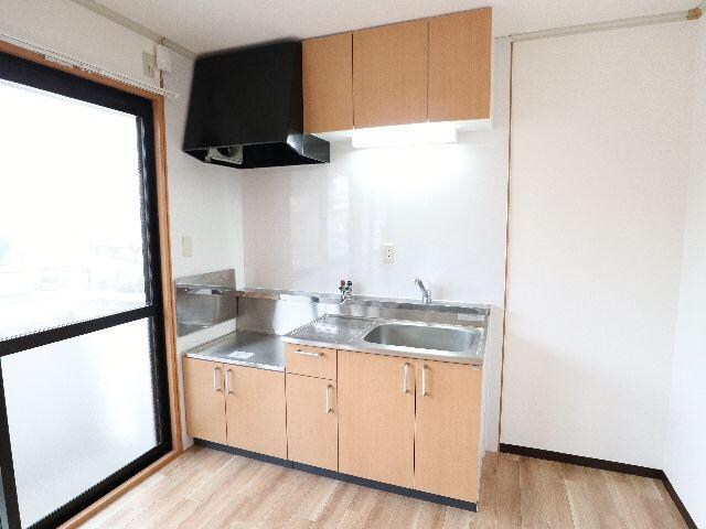  近鉄難波線・奈良線/東生駒駅 徒歩15分 2階 築33年