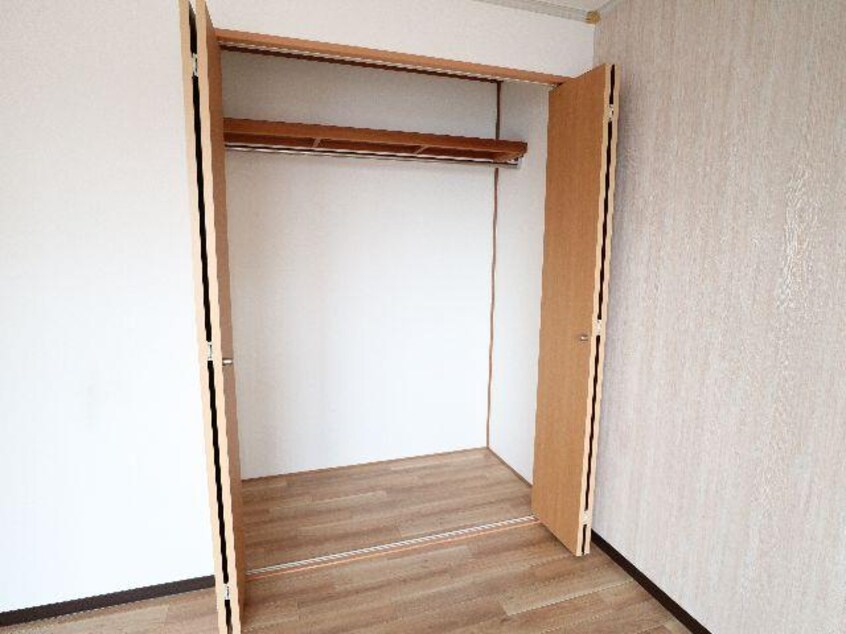  近鉄難波線・奈良線/東生駒駅 徒歩15分 2階 築33年