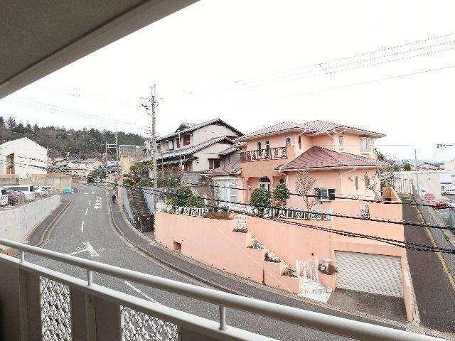  近鉄難波線・奈良線/東生駒駅 徒歩15分 2階 築33年