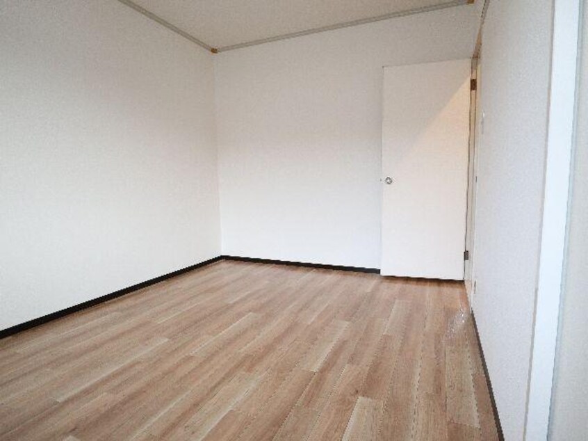  近鉄難波線・奈良線/東生駒駅 徒歩15分 2階 築33年