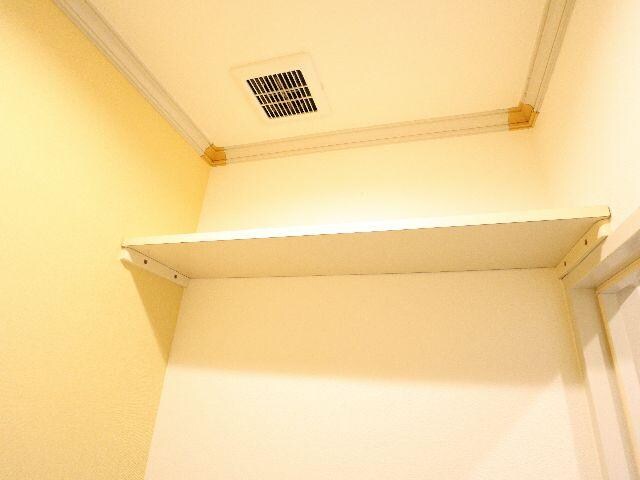  近鉄難波線・奈良線/東生駒駅 徒歩15分 2階 築33年