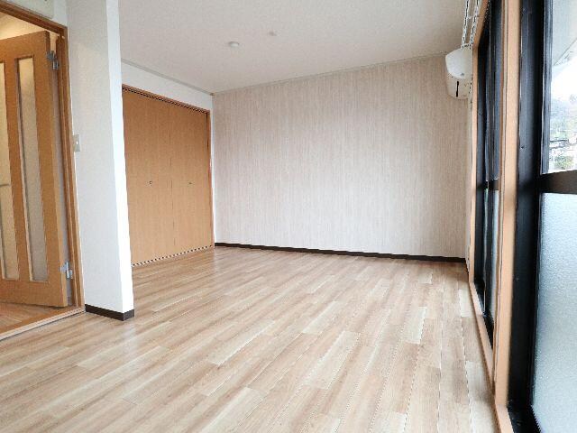  近鉄難波線・奈良線/東生駒駅 徒歩15分 2階 築33年