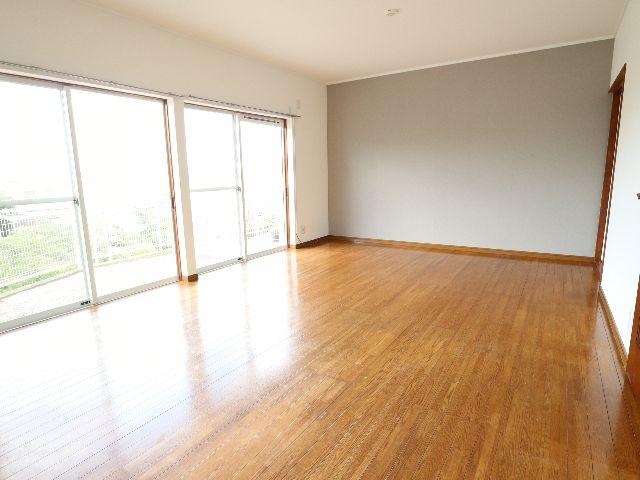  近鉄難波線・奈良線/生駒駅 徒歩6分 1-2階 築35年