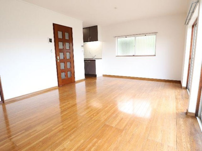  近鉄難波線・奈良線/生駒駅 徒歩6分 1-2階 築35年