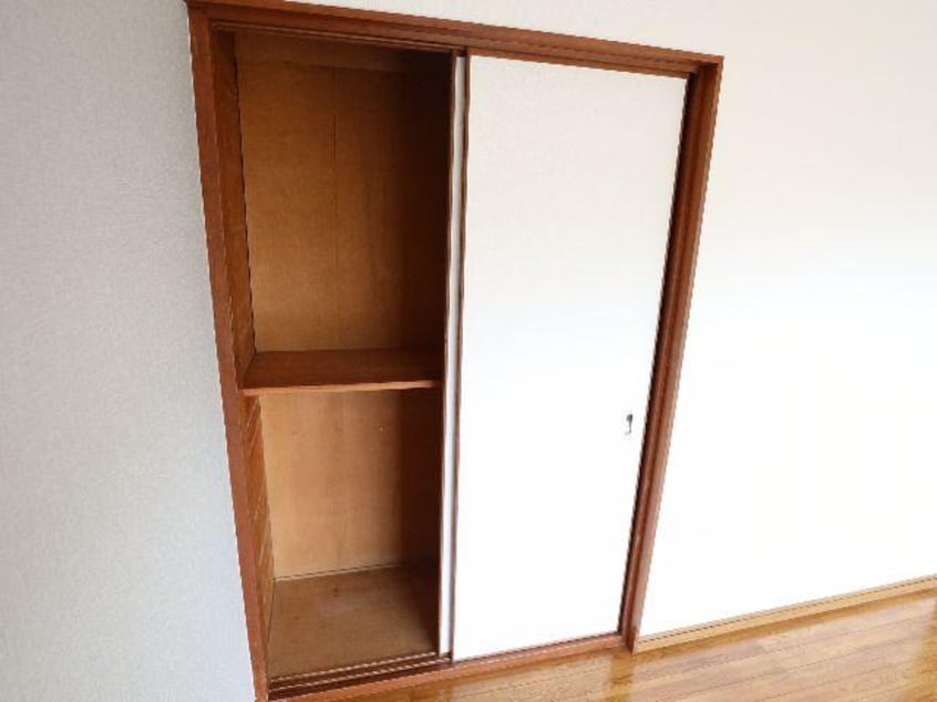  近鉄難波線・奈良線/生駒駅 徒歩6分 1-2階 築35年