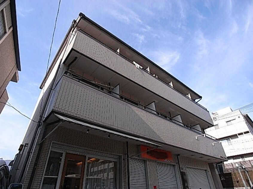  近鉄難波線・奈良線/東生駒駅 徒歩9分 3階 築28年