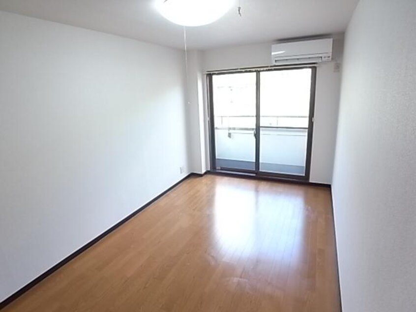  近鉄難波線・奈良線/東生駒駅 徒歩9分 3階 築28年