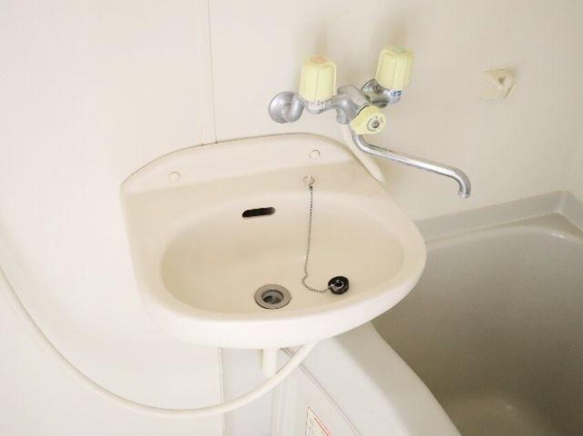  近鉄難波線・奈良線/東生駒駅 徒歩9分 2階 築28年