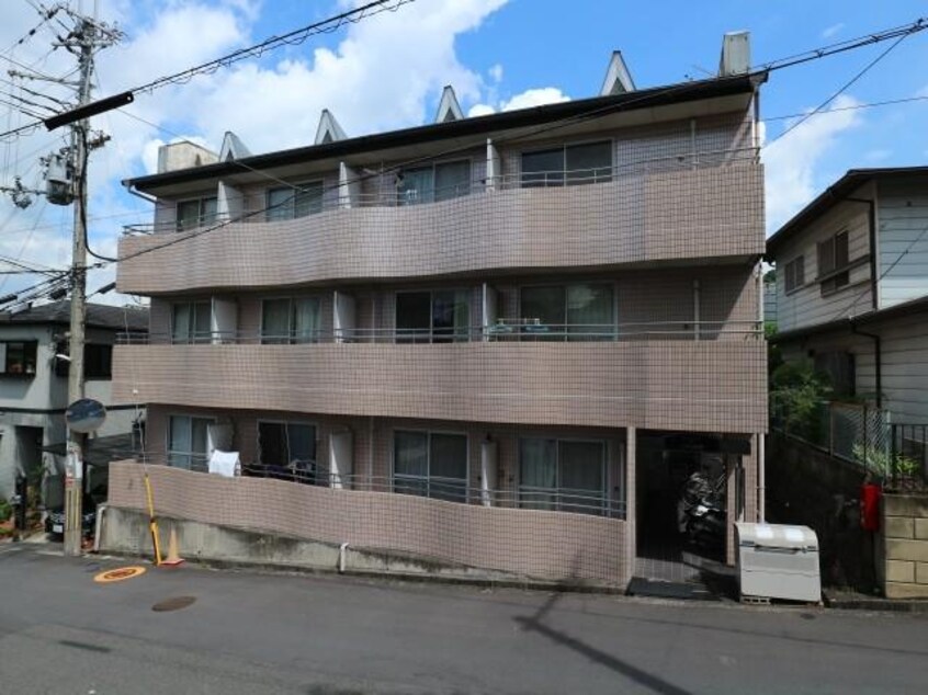  近鉄難波線・奈良線/東生駒駅 徒歩10分 3階 築33年