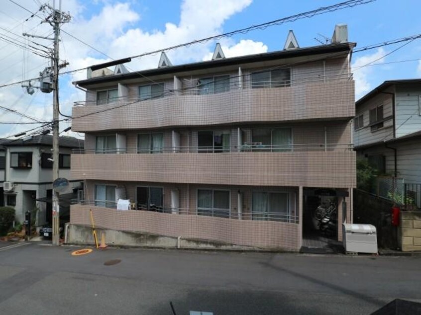  近鉄難波線・奈良線/東生駒駅 徒歩10分 2階 築33年