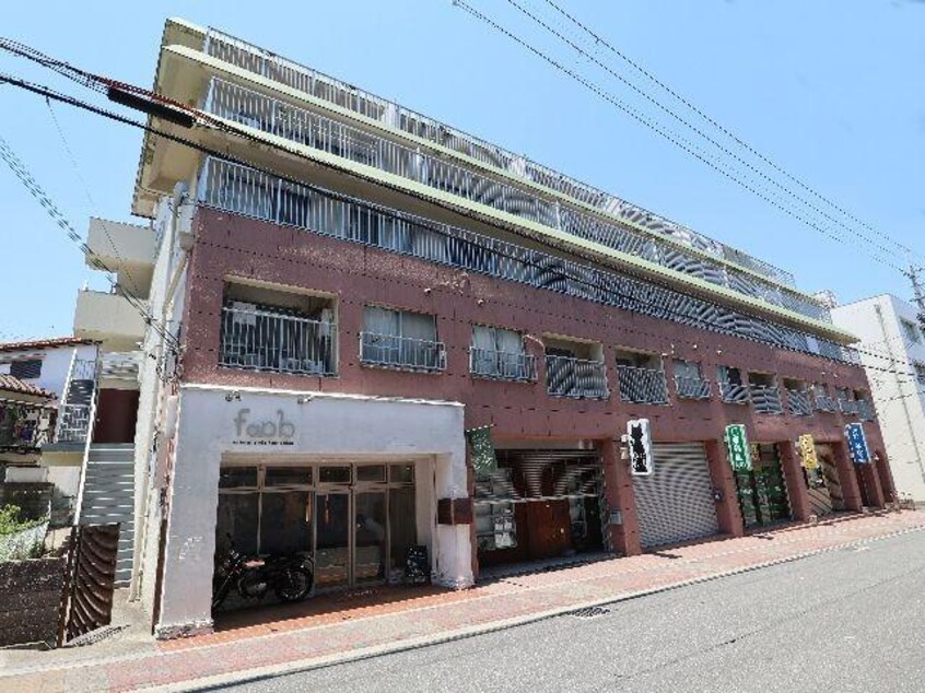  近鉄難波線・奈良線/生駒駅 徒歩8分 2階 築54年