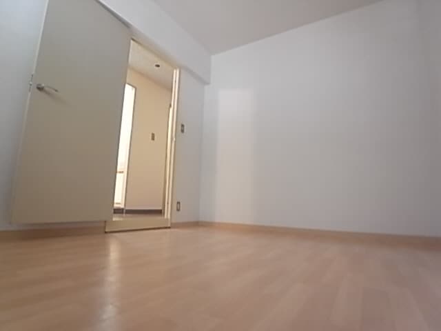  近鉄難波線・奈良線/生駒駅 徒歩12分 3階 築35年