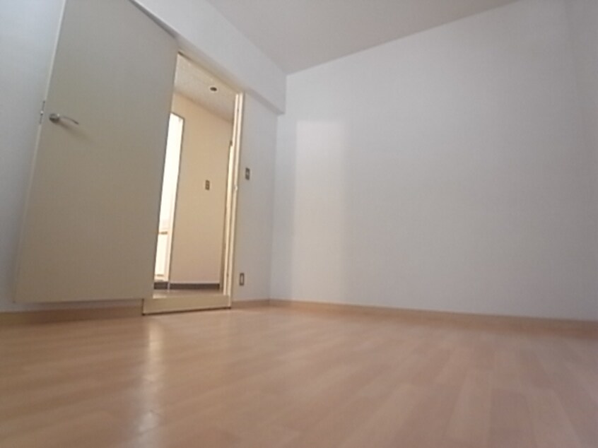  近鉄難波線・奈良線/生駒駅 徒歩12分 3階 築35年