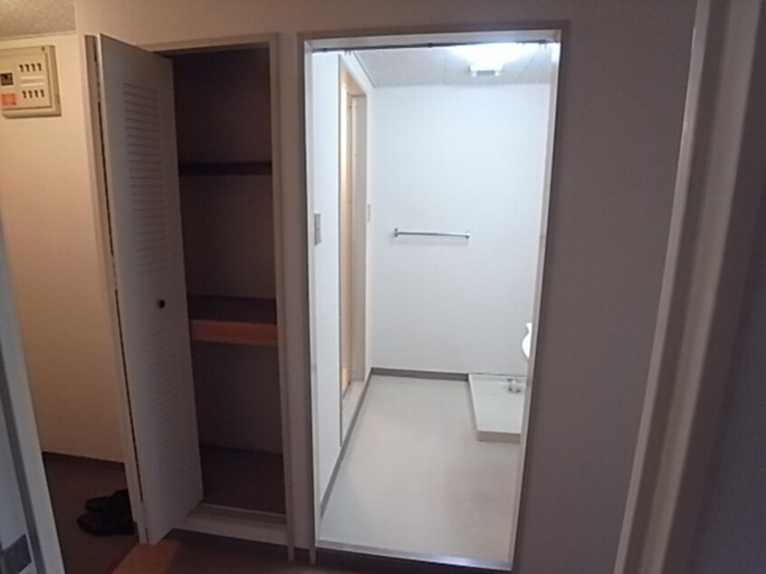  近鉄難波線・奈良線/生駒駅 徒歩12分 3階 築35年