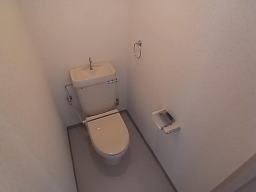  近鉄難波線・奈良線/生駒駅 徒歩12分 3階 築35年