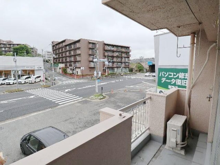  近鉄難波線・奈良線/東生駒駅 徒歩8分 2階 築50年