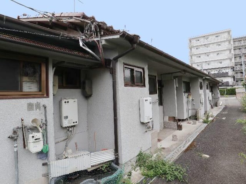  近鉄難波線・奈良線/生駒駅 徒歩7分 1階 築52年