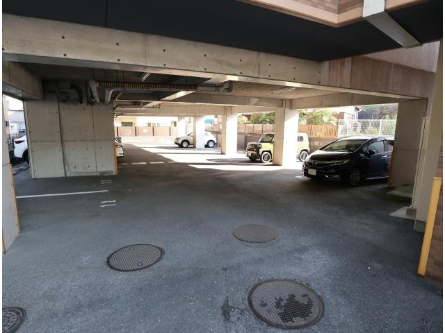  近鉄難波線・奈良線/生駒駅 徒歩15分 3階 築21年