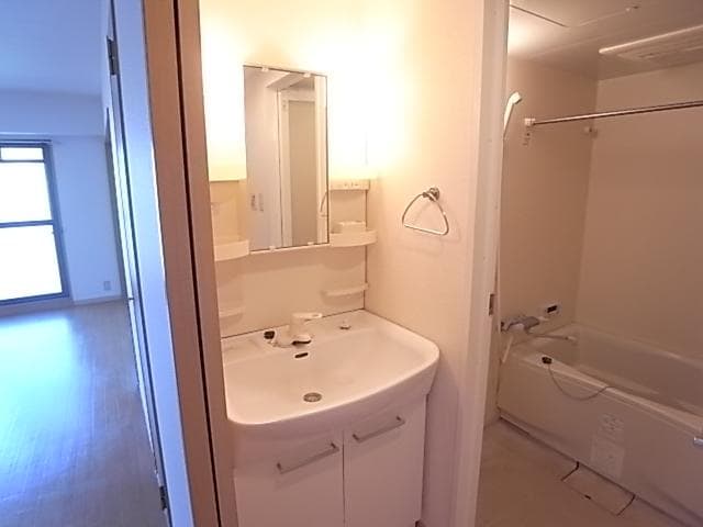  近鉄難波線・奈良線/生駒駅 徒歩15分 3階 築21年