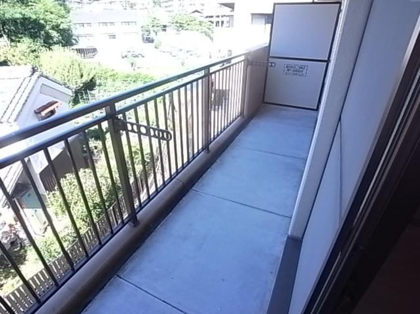  近鉄難波線・奈良線/生駒駅 徒歩15分 3階 築21年