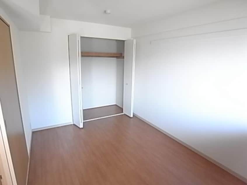  近鉄難波線・奈良線/生駒駅 徒歩15分 3階 築21年