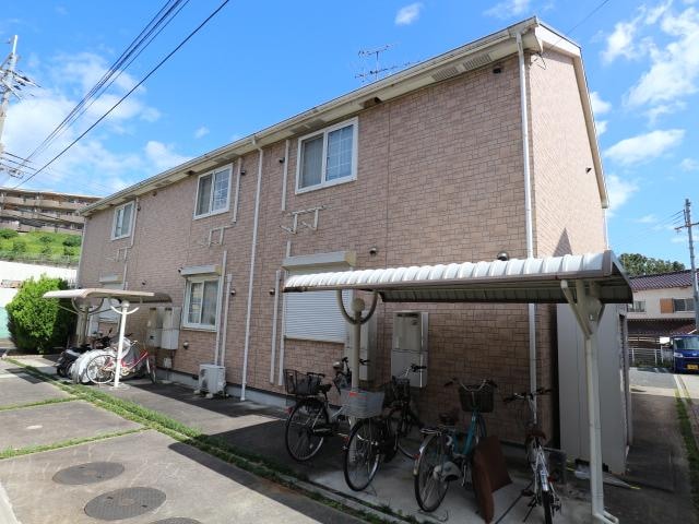  近鉄難波線・奈良線/生駒駅 バス8分北条下車:停歩3分 1階 築21年