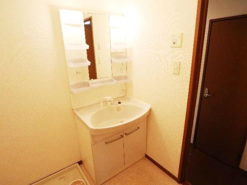  近鉄生駒線/南生駒駅 徒歩11分 2階 築21年