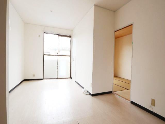  近鉄難波線・奈良線/生駒駅 徒歩11分 2階 築31年