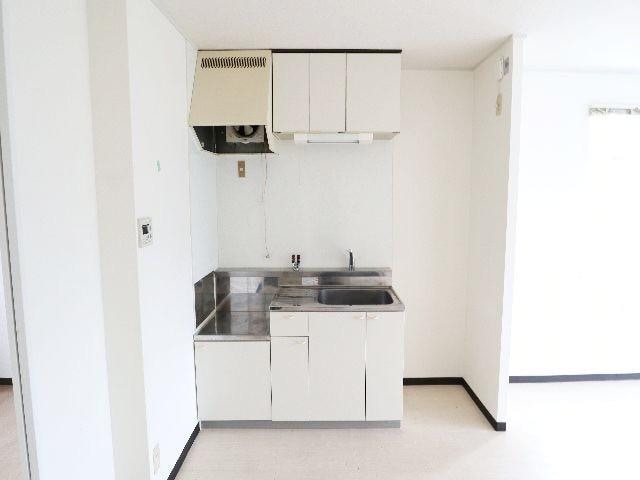  近鉄難波線・奈良線/生駒駅 徒歩11分 2階 築31年