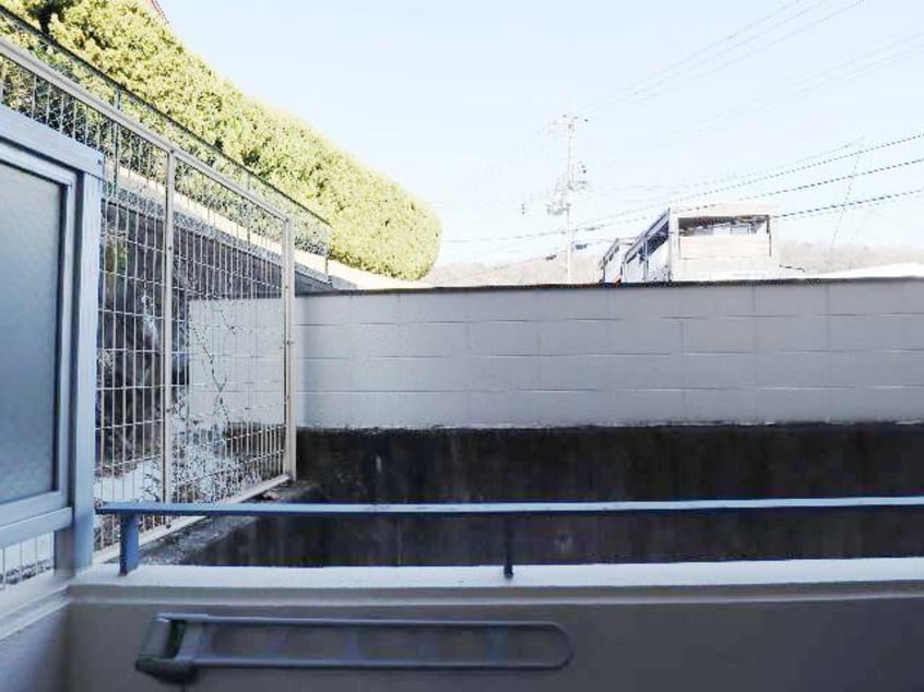  近鉄難波線・奈良線/東生駒駅 徒歩3分 2階 築35年