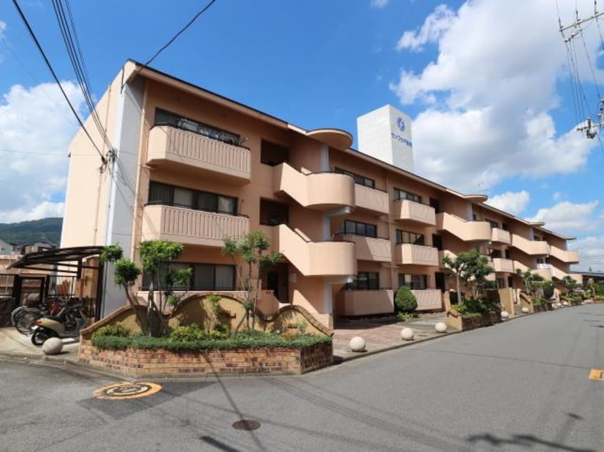  近鉄生駒線/南生駒駅 徒歩6分 3階 築40年