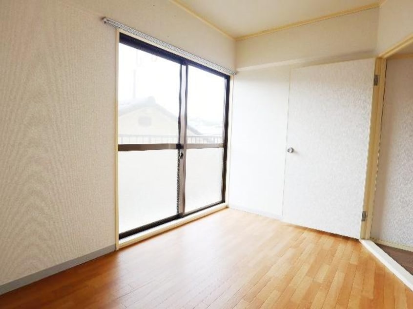  近鉄生駒線/南生駒駅 徒歩6分 3階 築40年