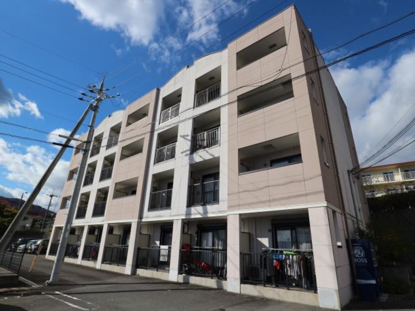  近鉄難波線・奈良線/東生駒駅 徒歩8分 1階 築19年