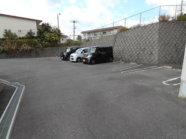  近鉄難波線・奈良線/東生駒駅 徒歩8分 1階 築19年