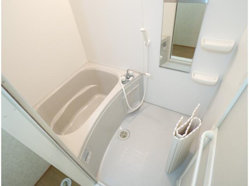  近鉄難波線・奈良線/生駒駅 徒歩8分 1階 築18年