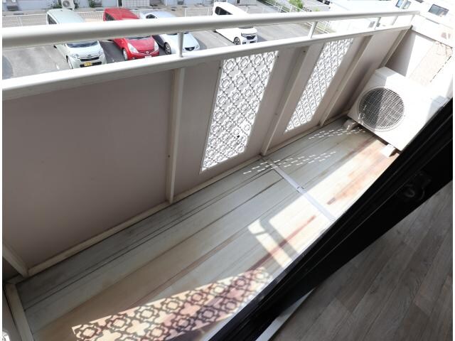  近鉄難波線・奈良線/東生駒駅 徒歩15分 2階 築33年