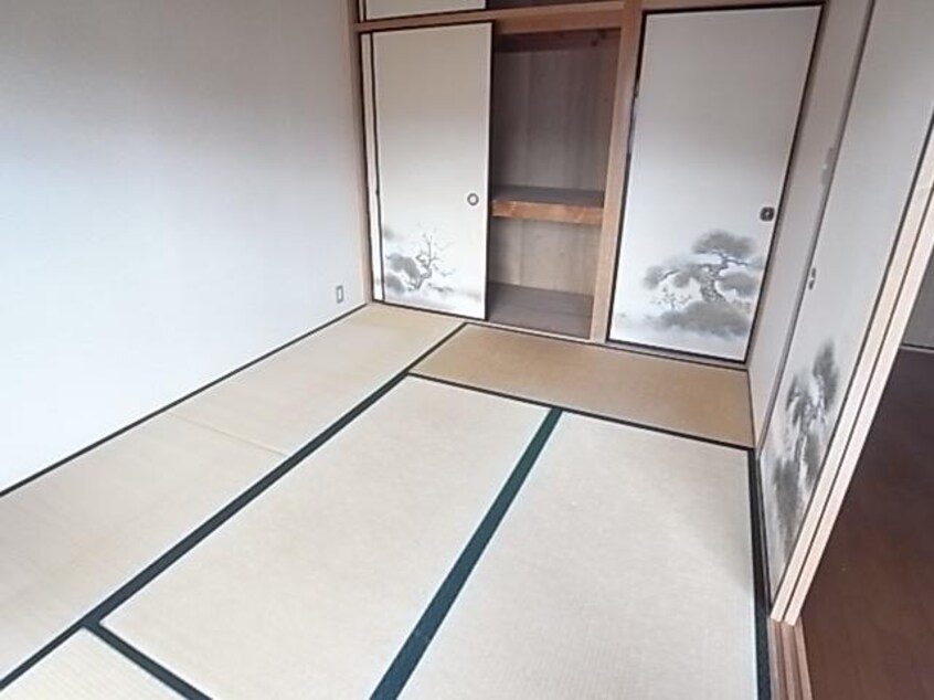  近鉄生駒線/南生駒駅 徒歩1分 2階 築30年