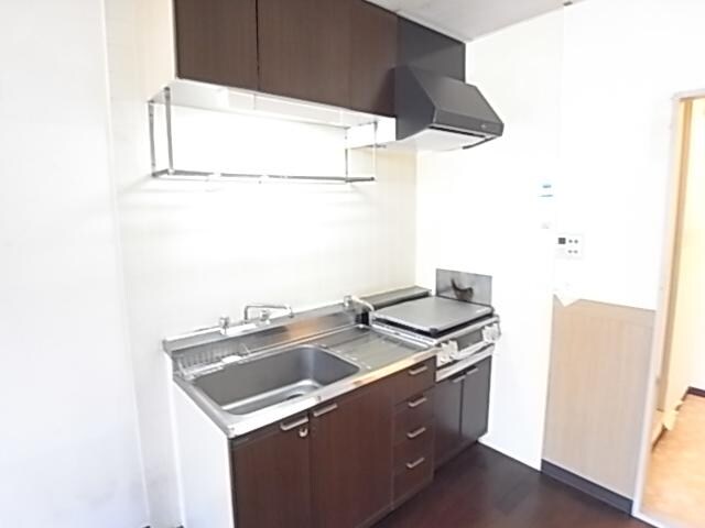  近鉄難波線・奈良線/東生駒駅 バス8分さつき台１丁目下車:停歩6分 1-2階 築32年