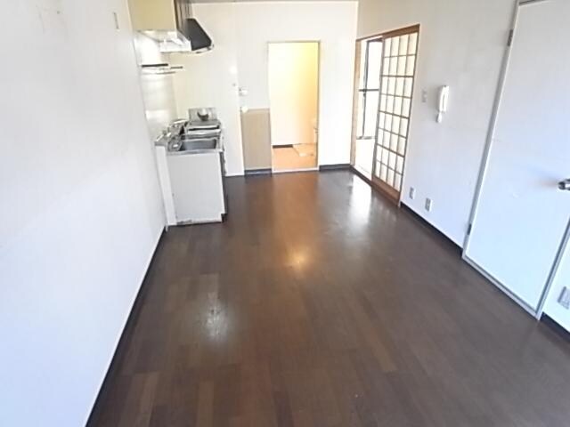  近鉄難波線・奈良線/東生駒駅 バス8分さつき台１丁目下車:停歩6分 1-2階 築32年