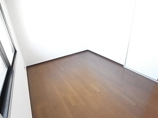  近鉄難波線・奈良線/東生駒駅 バス8分さつき台１丁目下車:停歩6分 1-2階 築32年