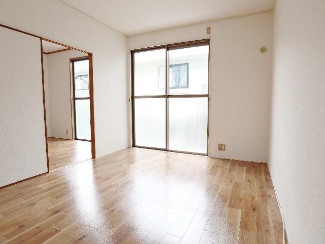  近鉄難波線・奈良線/生駒駅 徒歩19分 1階 築35年