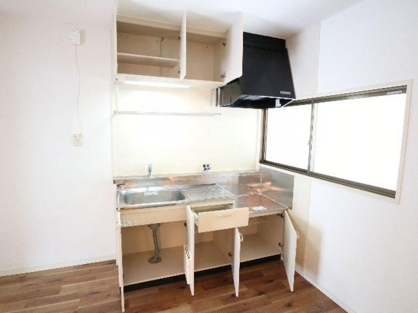  近鉄難波線・奈良線/生駒駅 徒歩19分 1階 築35年